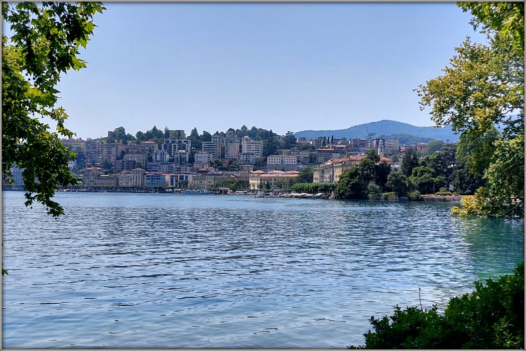 Отдых на озере Маджоре с выездом на Комо и в Лугано. июль 2022. Фотозарисовки.
