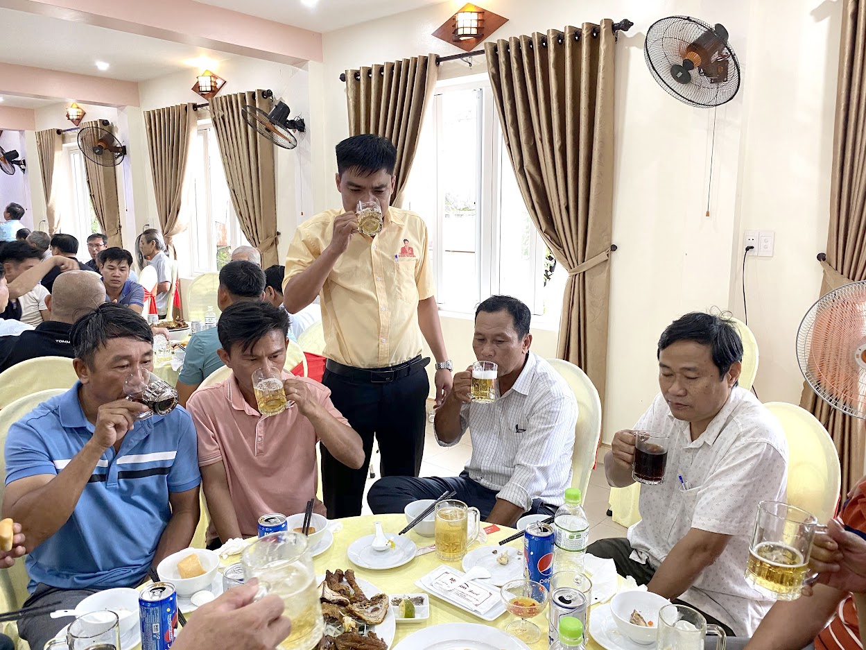 HỘI NGHỊ KHÁCH HÀNG CÁC TỈNH MIỀN TRUNG