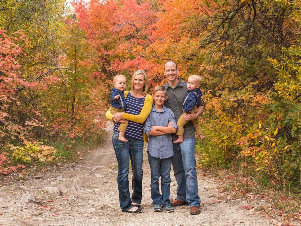 Parents Overjoyed To Learn They’re Having Twins After Infertility Struggle