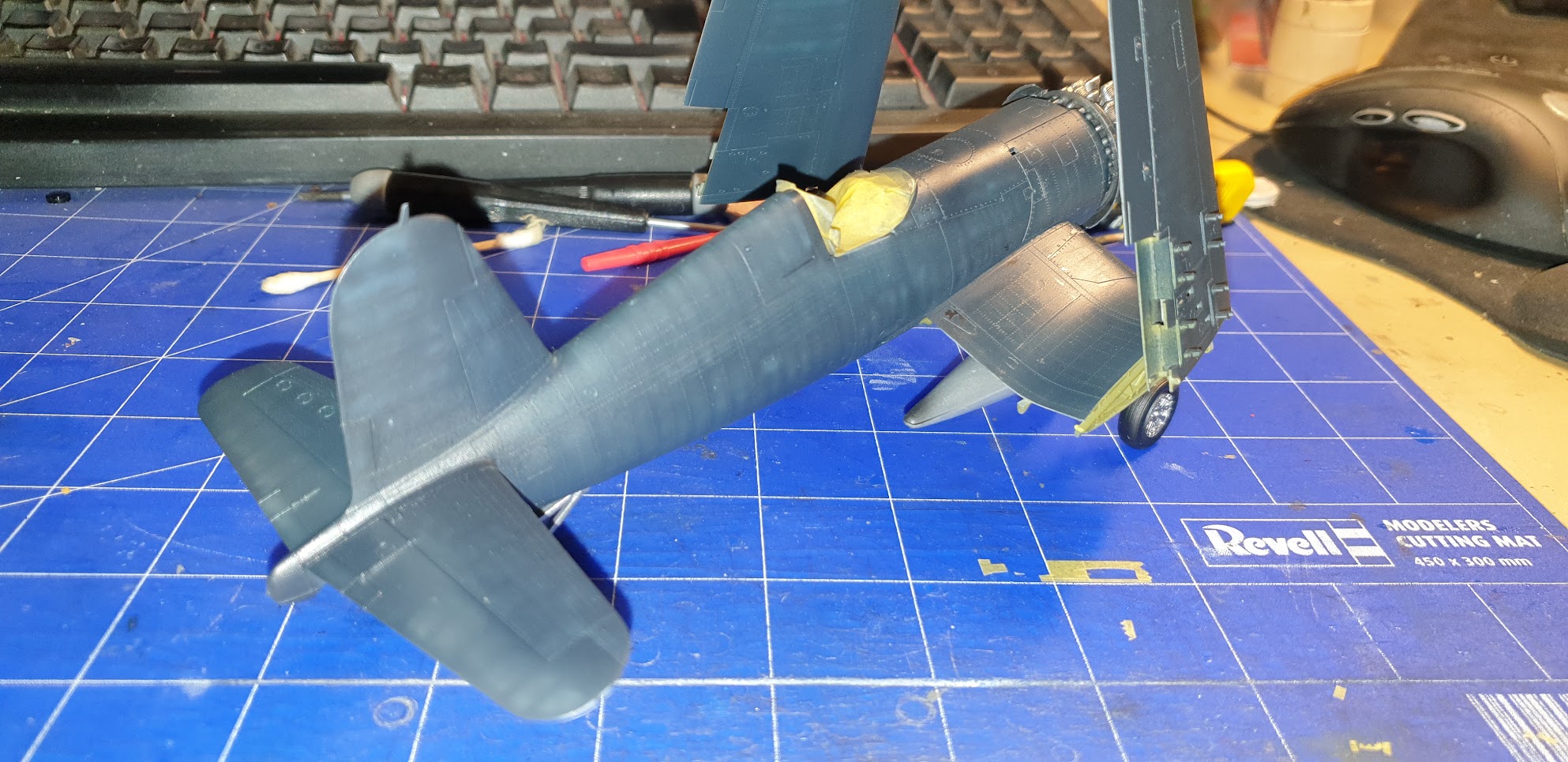 F4U-1D Corsair 1:48 Tamiya - Sida 2 AL9nZEXrFAMpgNzShKSZ7r9-EZ3IoTNce1VLo92Hz4mUDI_zUsQJ8Nk7nmBe4a6n9_vQNq3s0XaWf3JzdE63cqFCwCdOjMUjqRavJZUq1oFBDeSZ3-ke3plnlNXW3y2Rf8l31IVqxGQ6n5tEBDmxhrgo0m52=w1986-h965-no?authuser=0