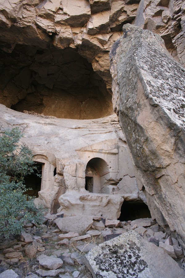 Turquía y dos de sus perlas: la Capadocia y Estambul - Blogs de Turquia - 17/10 CAPADOCIA: Ciudad subterránea de Kaymakli, Valle Ilhara, Monasterio Selime (11)