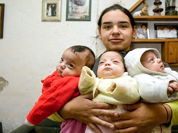 17-year-old Mother With 4 Children Gets Pregnant Again With Triplets