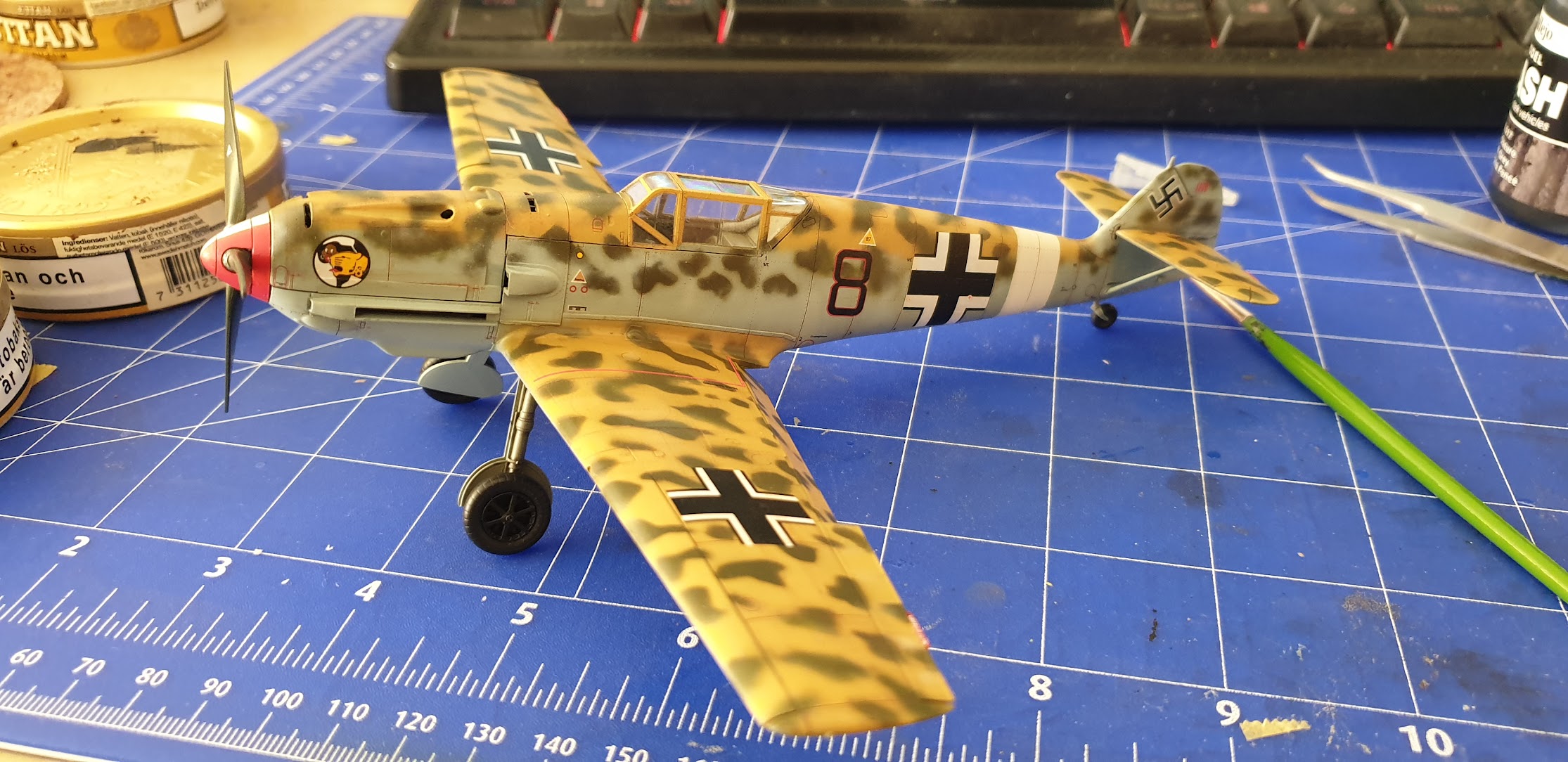 Messerschmitt Bf 109 E7 Trop Eduard 1/48 AL9nZEXvyHM7sglpOe_SmI-hFF9LsFzSYp9STV9isqe-oGHIbtNqQMz6RIetxEvU6OEdlGo-6Ffg-mBYG-aK7cv1ISoWDT9nWCKY43-YQSUDu1mdC6UJD2LO6gHnWz-HpwparWEyb7bZmzOl76UrwR74M467=w2230-h1084-no