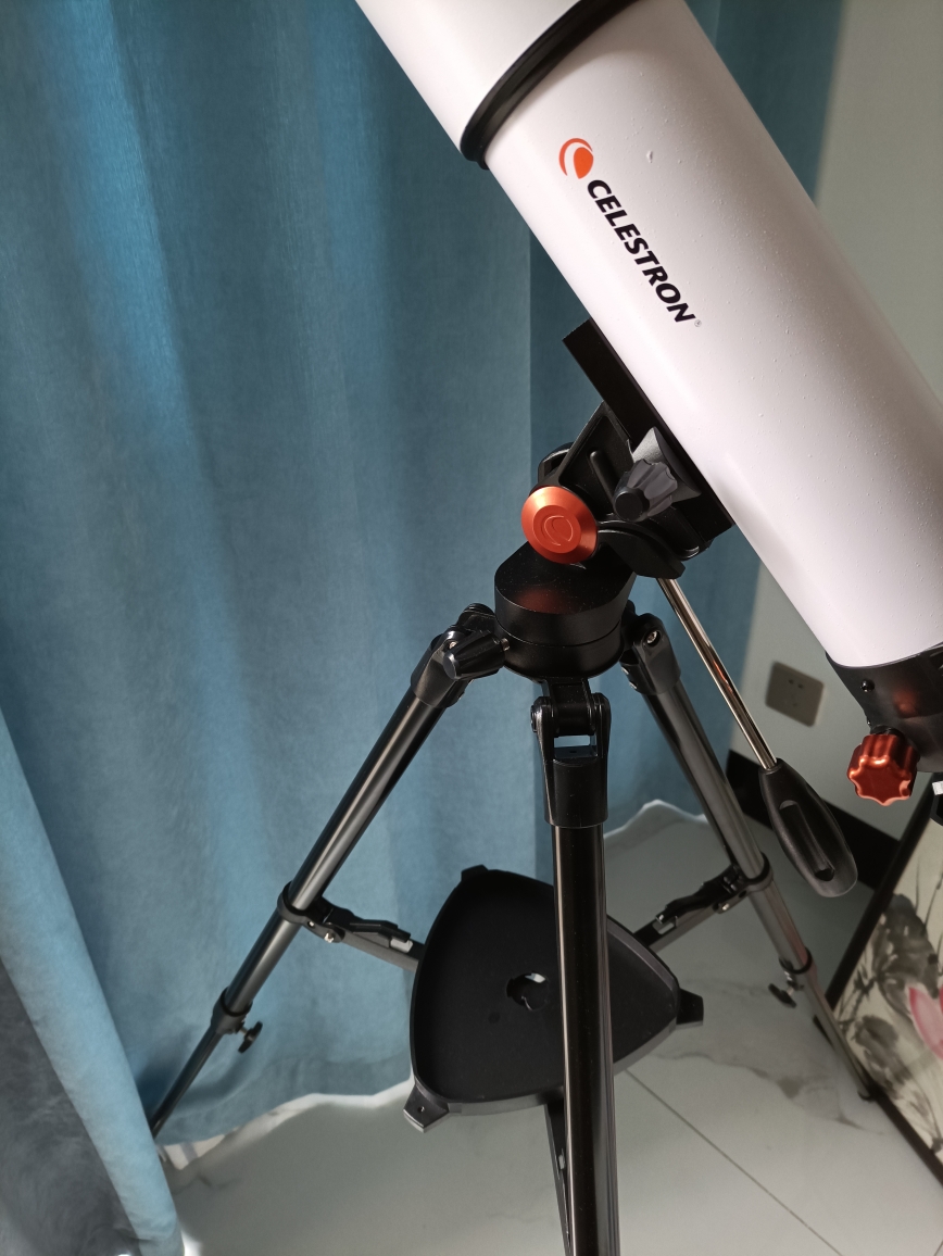 Kính thiên văn CELESTRON SCTW-80