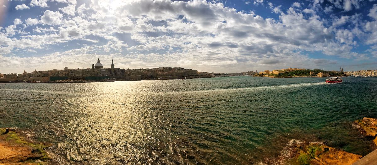 panoramic view of valetta and Fort manoel from sliema malta