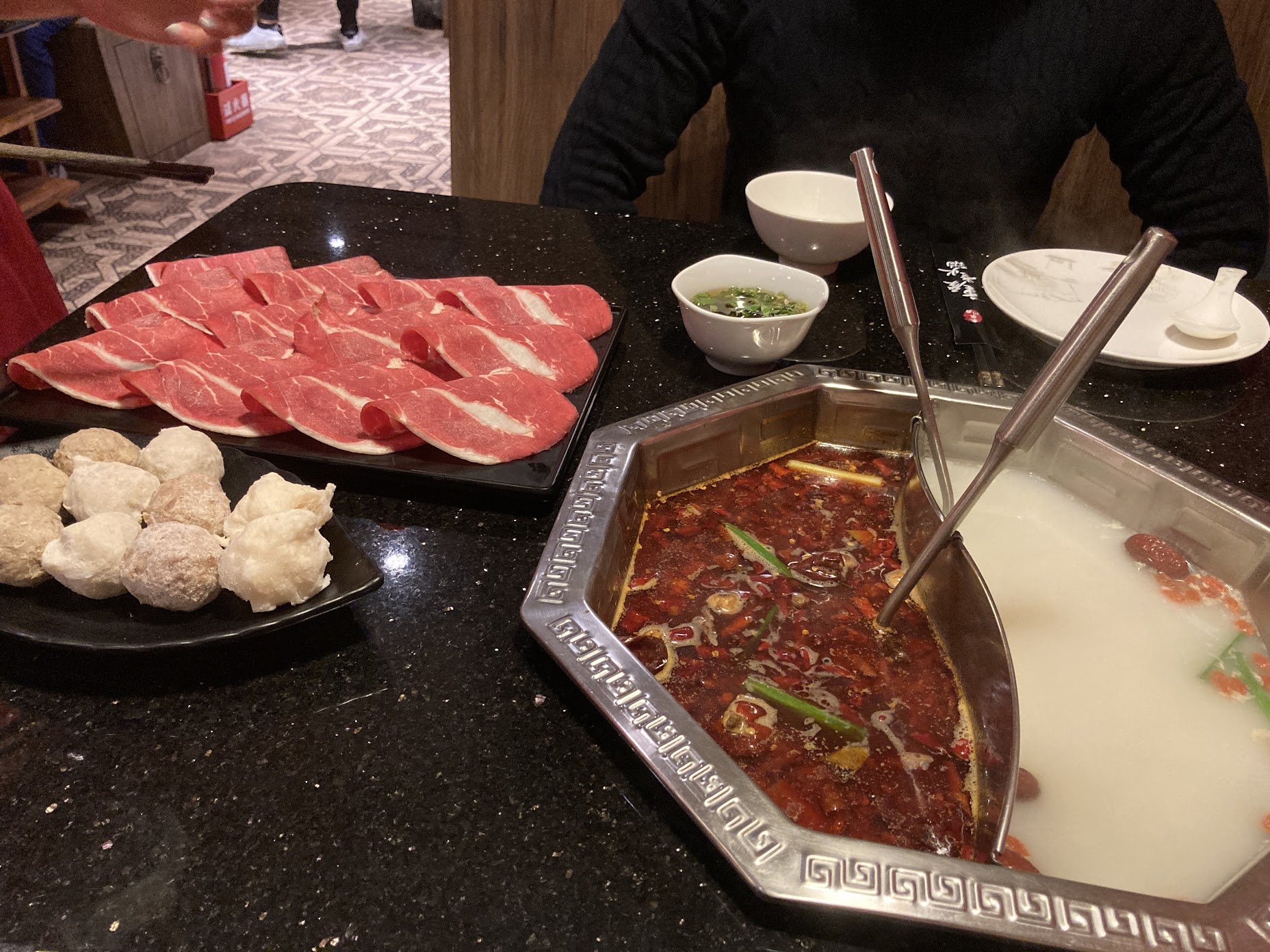 東華川府重慶老火鍋 hotpot