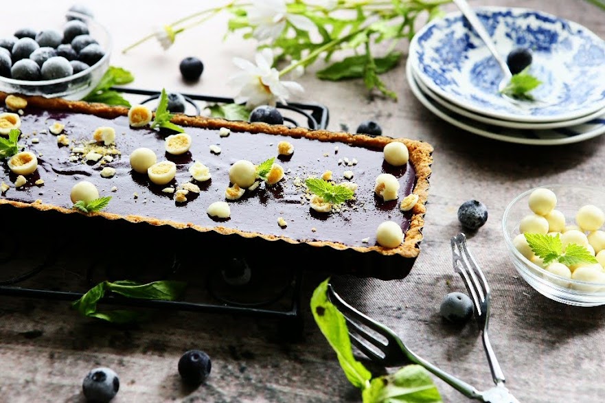 No Bake Blueberry Curd Tart