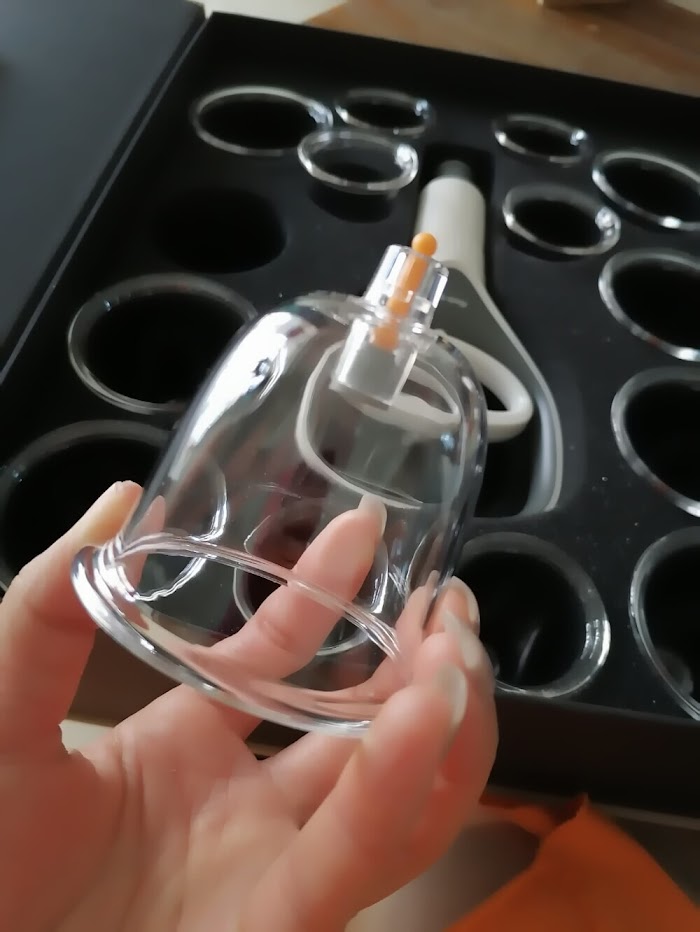 Bộ giác hơi chân không 12 món không dùng lửa Yuwell Hwato