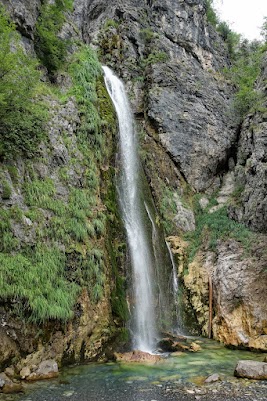 Wasserfall in Theth.