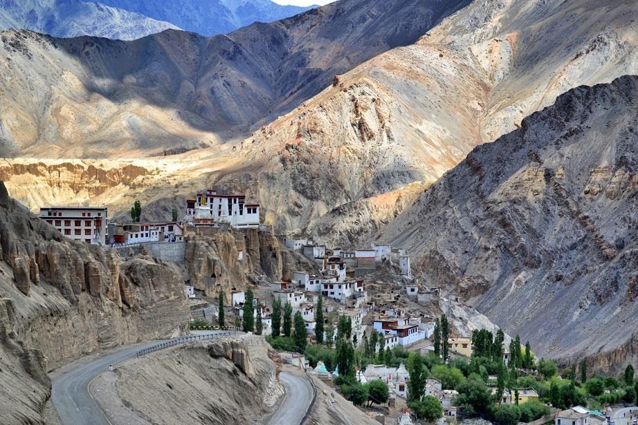 places to visit in ladakh in winter