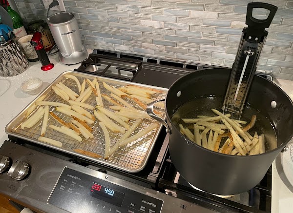 blanching the fries