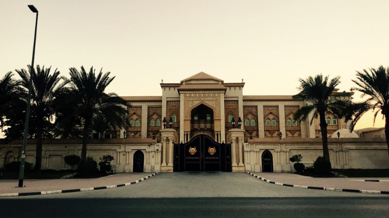 Monumental villa in Jumeirah area dubai