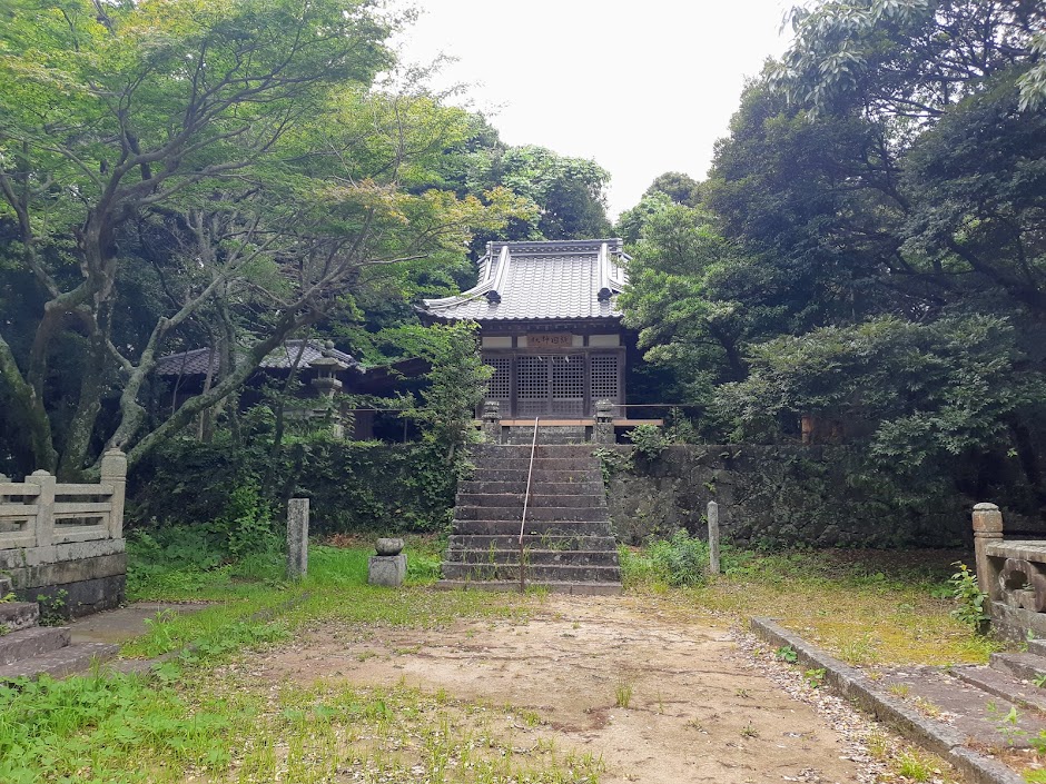 萩市護国神社's image 1