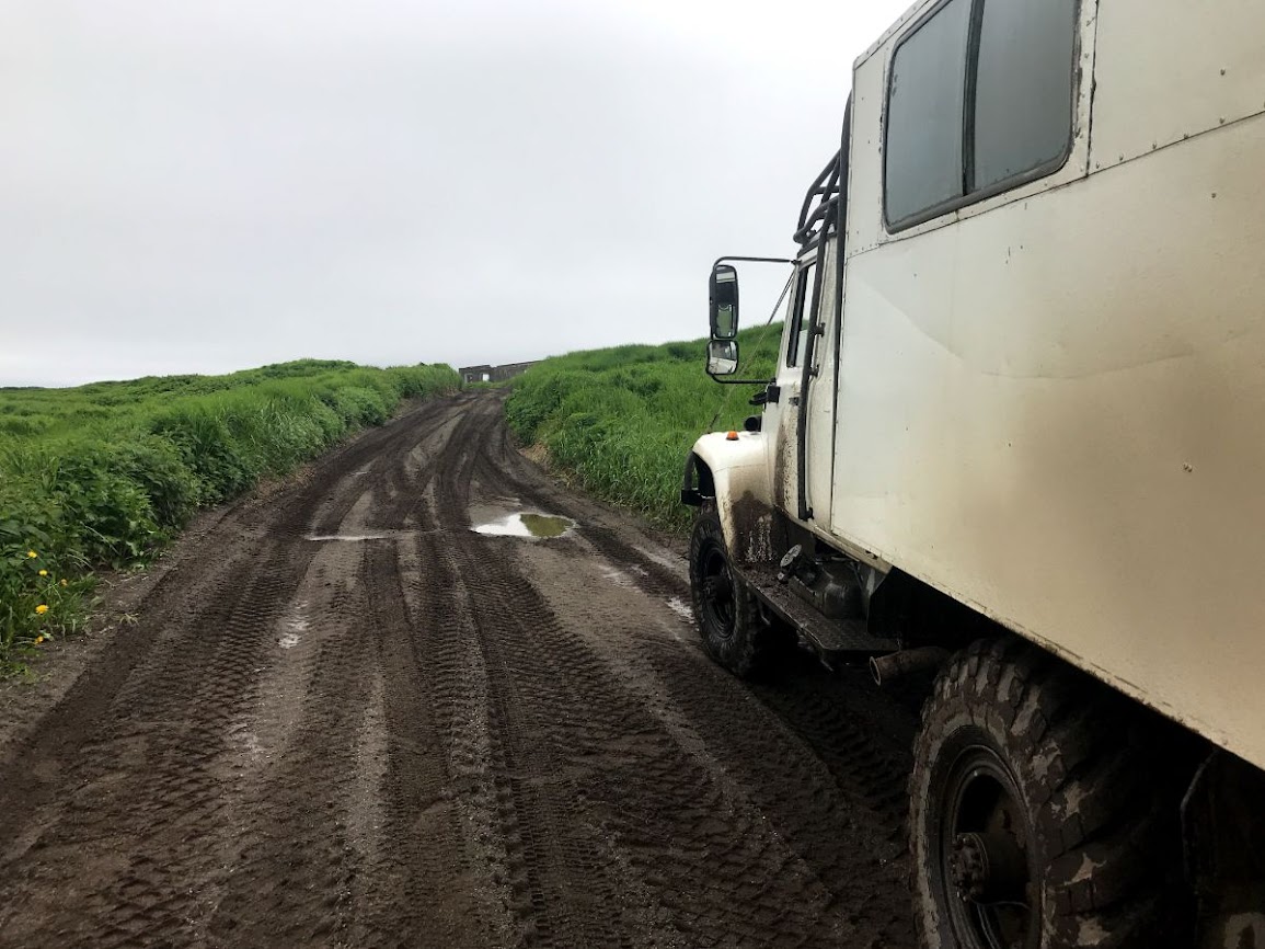 Traveling across the tundra kamchatka 