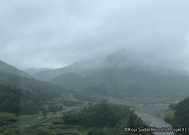 西鉄「はかた号」　0002　朝の風景_02