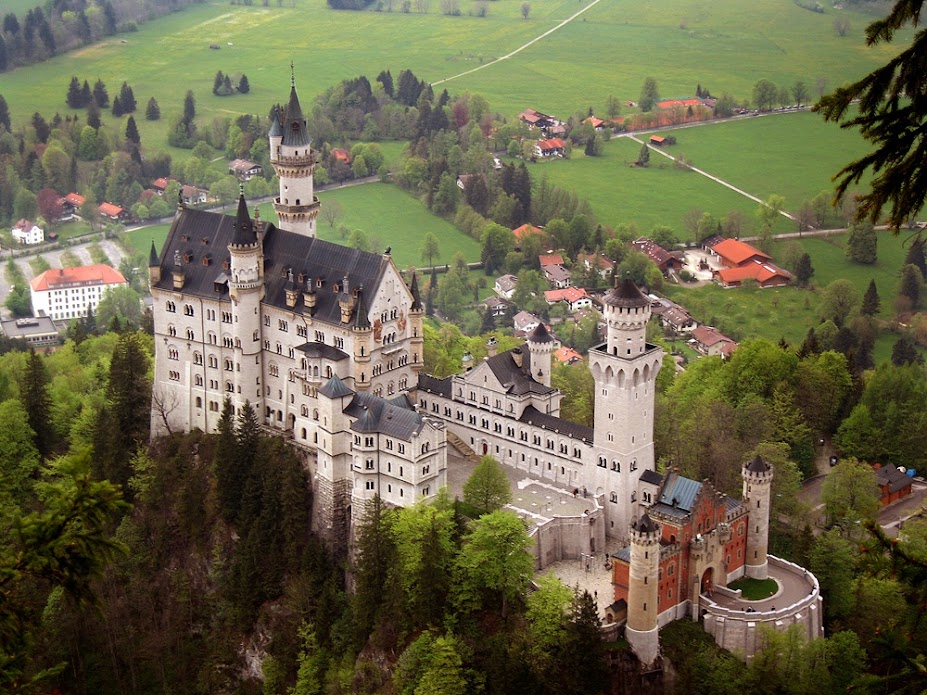 O rei louco e seu castelo de contos de fadas: Neuschwanstein