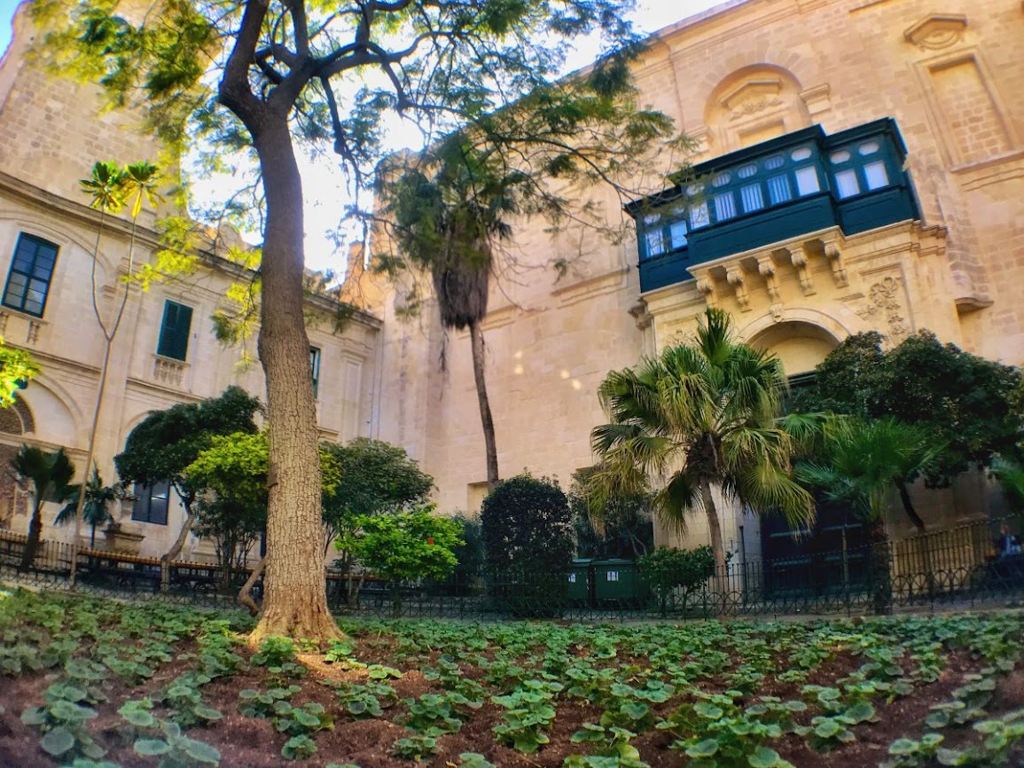 upper barracca gardens valetta malta