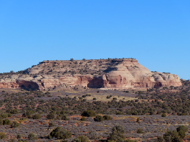 Alcoves (left) in the distance