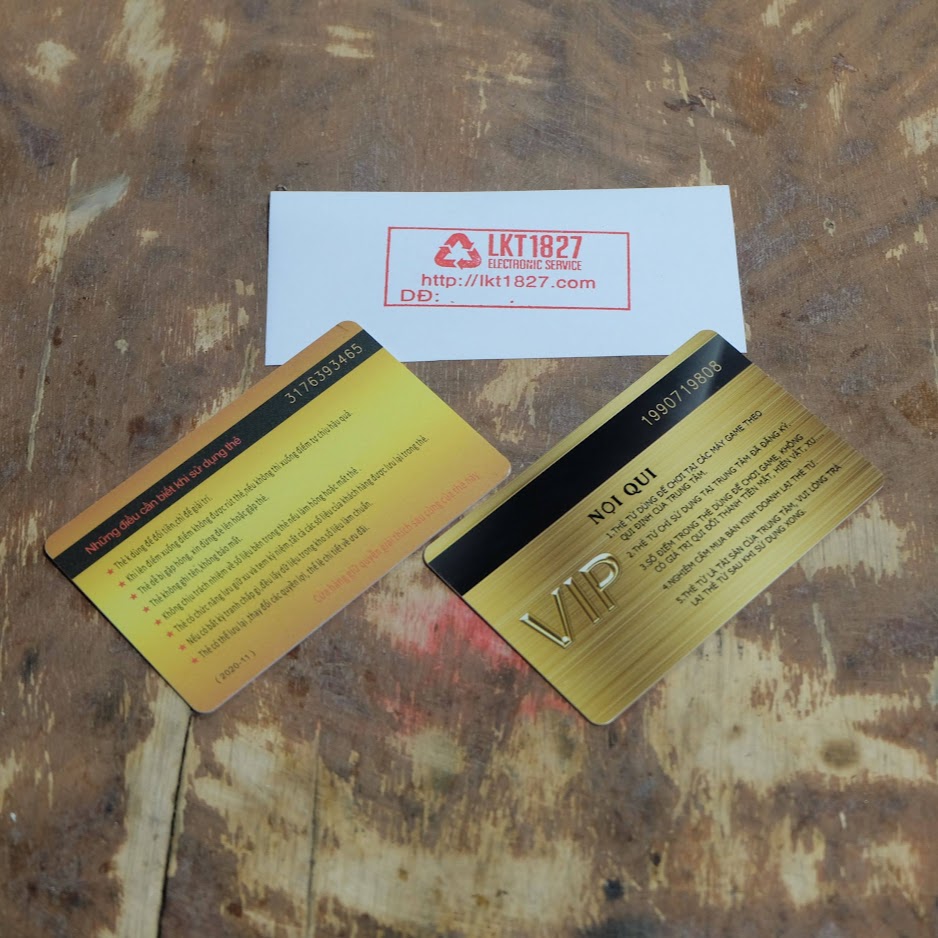 2 mẫu thẻ VIP NFC