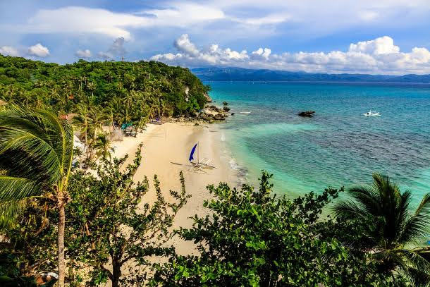 Diniwid Beach