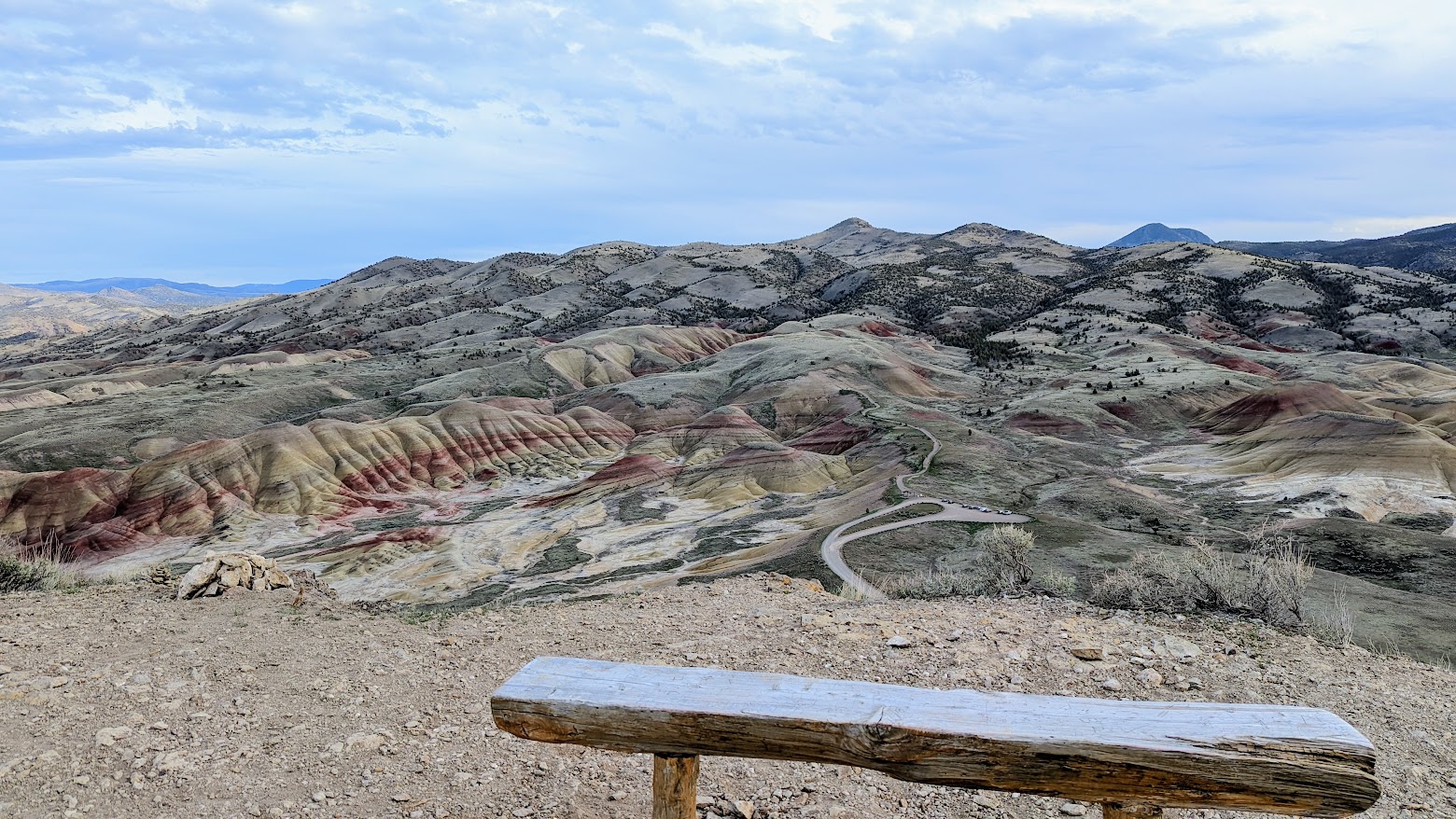 Guide to Visiting the Painted Hills - example view from The Carroll Rim Trail