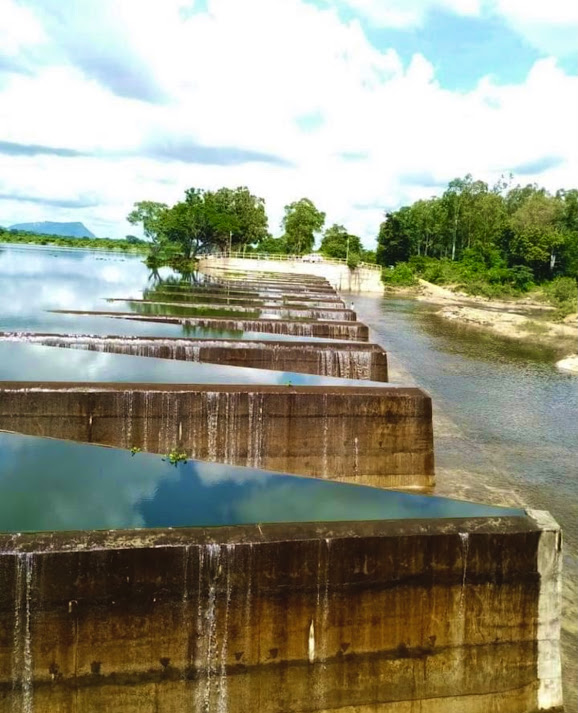 Pimburaththewa Lake