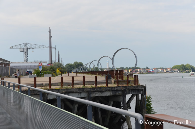 Ile de Nantes, anneaux de buren