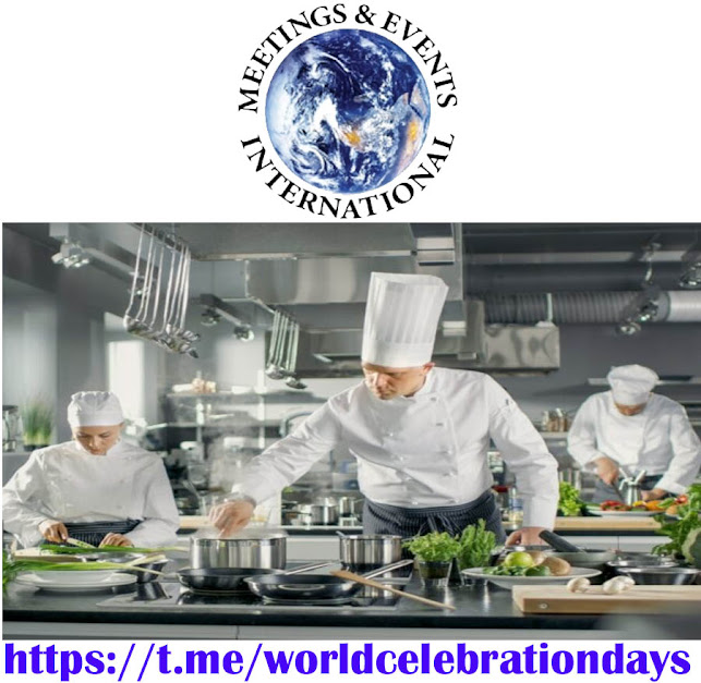 Chefs, Head Cooks, and Food Preparation and Serving Supervisors - What do  Chefs, Head Cooks, and Food Preparation and Serving Supervisors do?