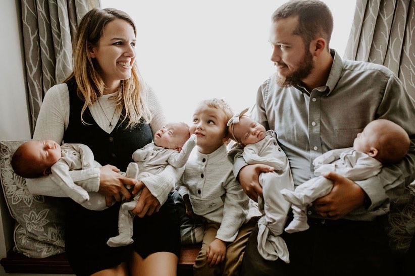Mom Gives Birth to Quadruplets After 3 Miscarriages