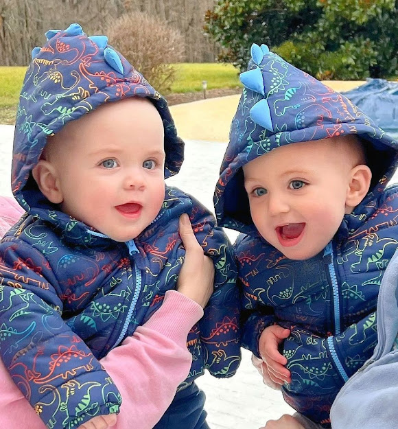 Twin Sisters Married Twin Brothers and Breastfeed Each Other's Babies