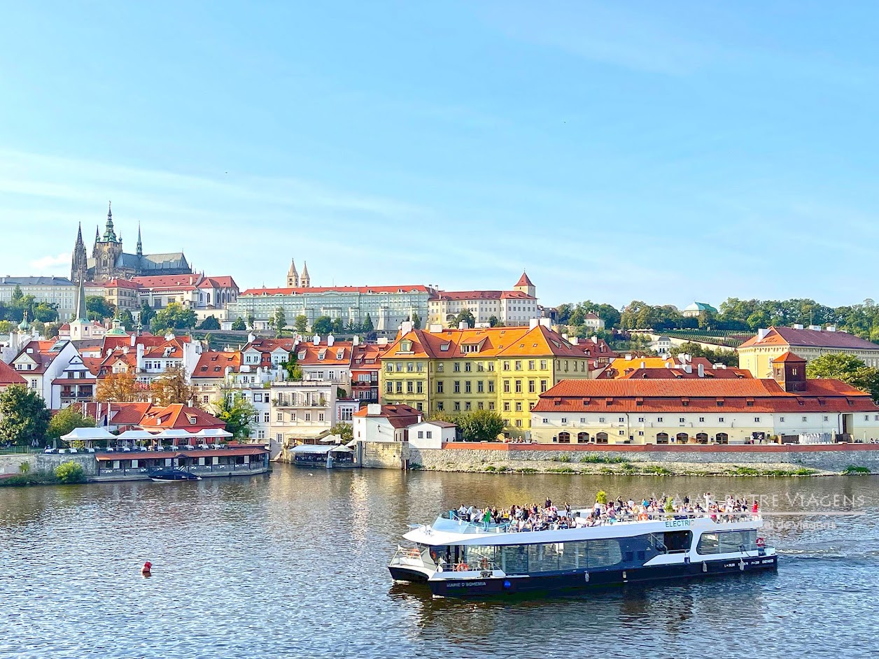 PRAGA - O que visitar, ver e fazer na bela capital da República Checa