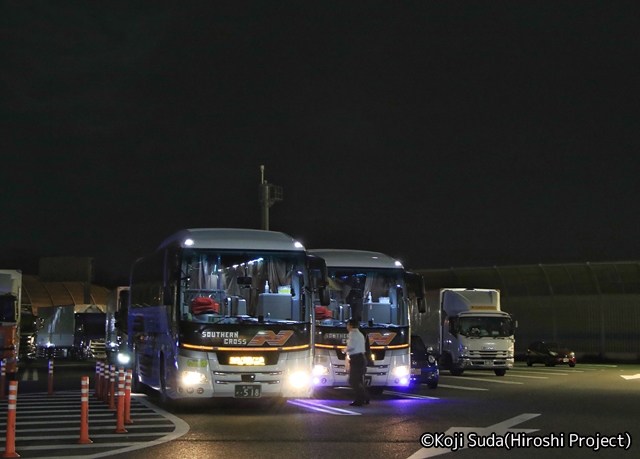 南海バス「サザンクロス」長岡・三条線　･518　草津PA第二駐車場にて_01