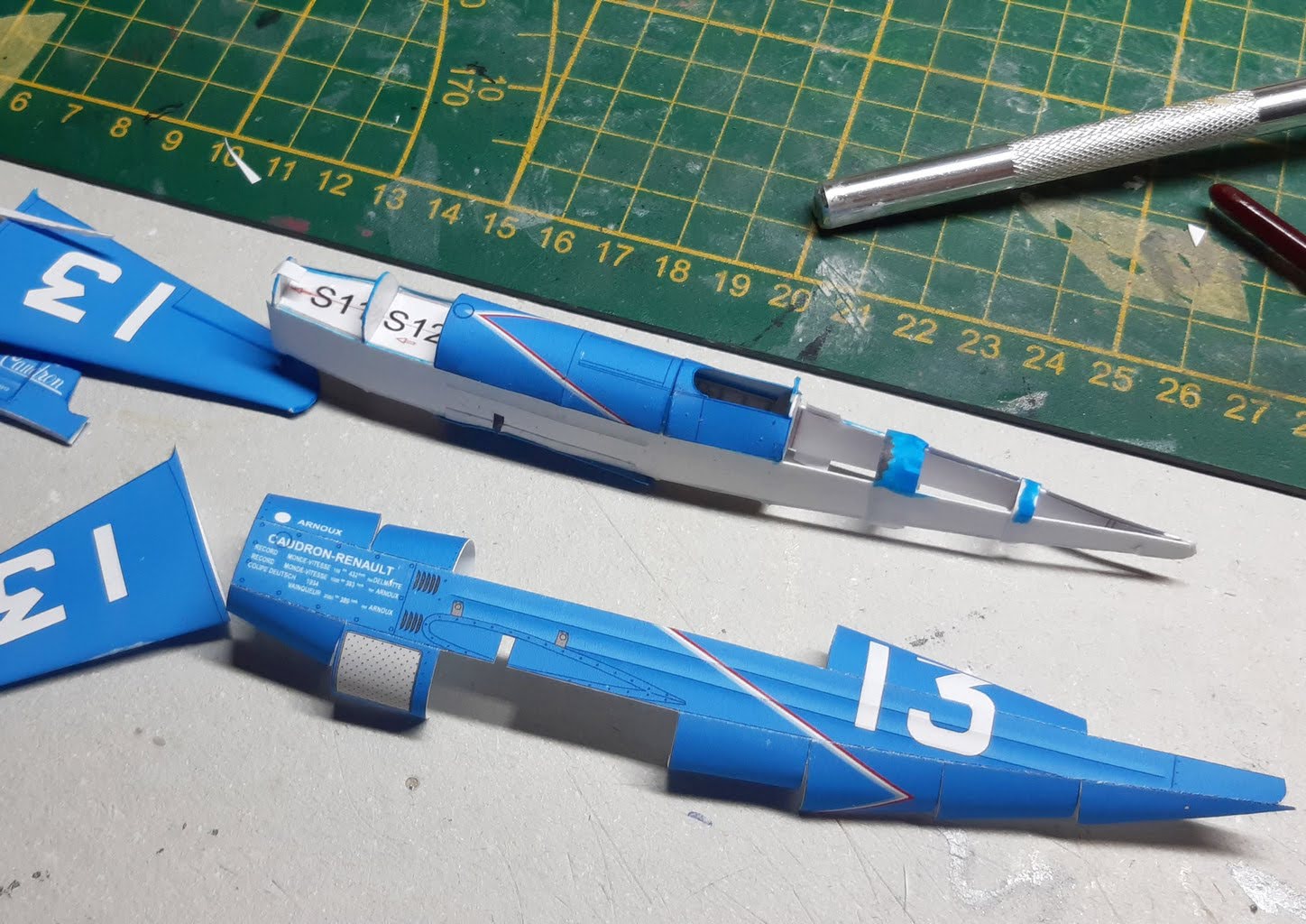 Caudron C450 - 1/48 -  criquet-aero AM-JKLVbY_UFZMPKakLFYUoMdswb48EcIR4QJTL31BBdfQf4ig3LtN2Rmy0sLZ2WivicF-3tmKFzEJ7XcEqe5_F45ukzccT1TVHtnHYcWG6iEc7Ya85YhmbGfUlKKuC4ZPcss18NiM5AiJ-batG5Q2Tzbm0M=w1448-h1024-no?authuser=3