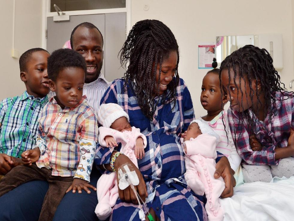 A Mum, 30, Gives Birth To 3 Sets Of Twins Within 5 Years