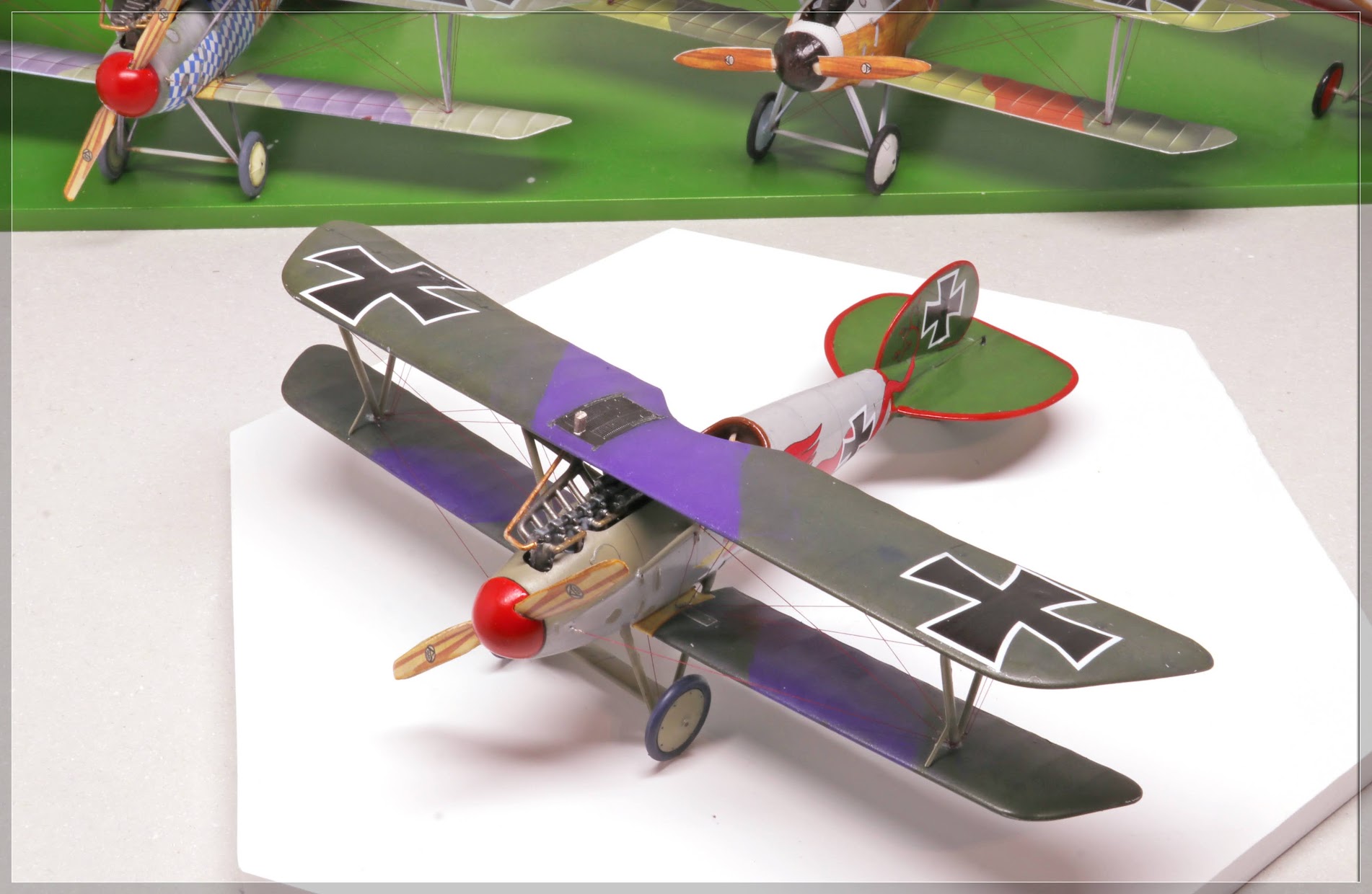 [EDUARD] Albatros D.Va  Jasta5   Hans-Joachim von Hipple  1/48 AM-JKLVdFeV01Wg-6o4NUvfmsEWcKPLWpFx-f_Yr9sdF417rqxxnlVH7rtSsjzwE4dsLjxTDtfwUeCZjWbWsdFZ-Q2UTJ9_k7PNgYRiXbdMQRFZZLyC_pOW1ICqtEqkXfkzt4-aYvE7VWS5zqh2vvl0kcJEDlg=w1903-h1240-no?authuser=0