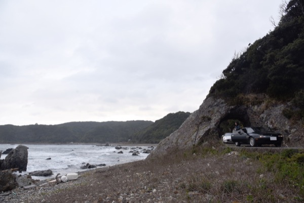 荒船海岸とロードスター