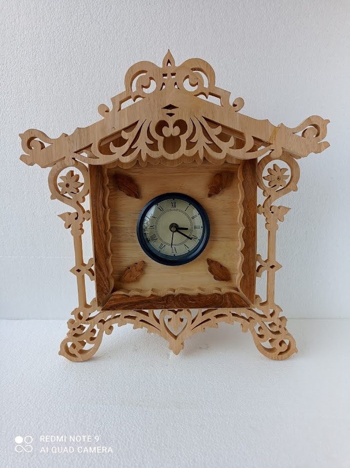 Wooden Table Stand Clock