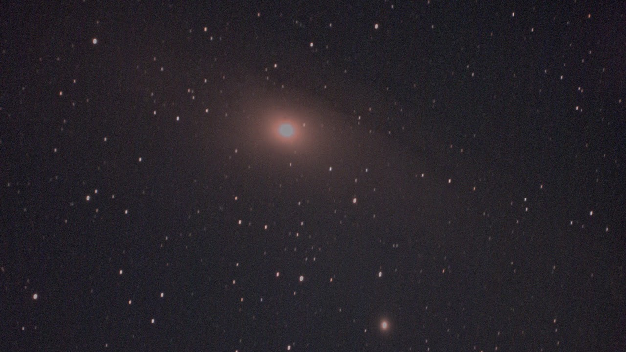 オモチャみたいな天体望遠鏡MAKSY60で「M31アンドロメダ銀河」を撮ってみました。