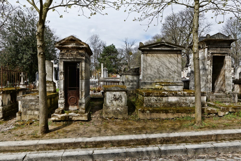 Père-Lachaise, onde os mortos nunca descansam