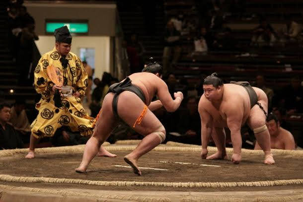 sumo match at Ryogoku Kokugikan