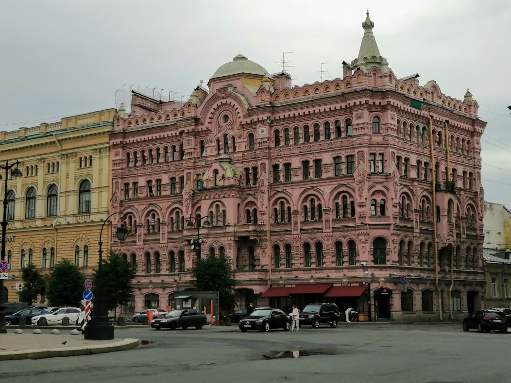 "Поехали в Питер, я хоть на метро покатаюсь!" Нет худа без добра дубль два.