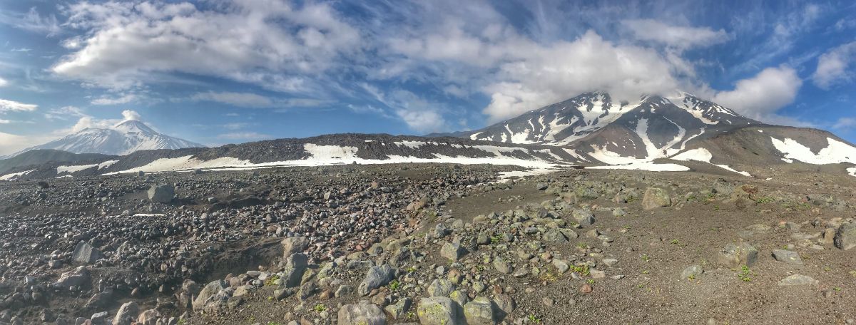 trekking nalychevo national park kamchatka koryaksky and avachinsky volcanoes panoramic view