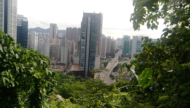 荃灣路天橋