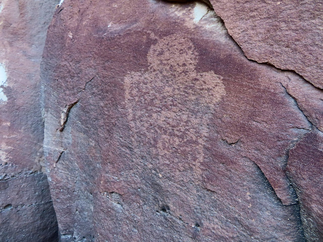 Petroglyph, possibly Barrier Canyon Style?