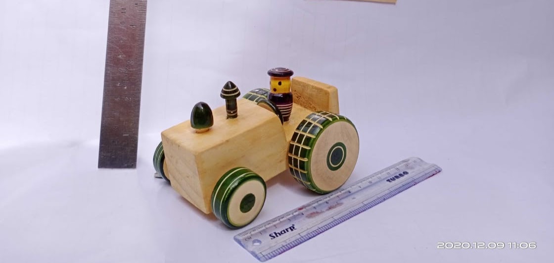 Wooden Handicrafts Classic Car for Kids