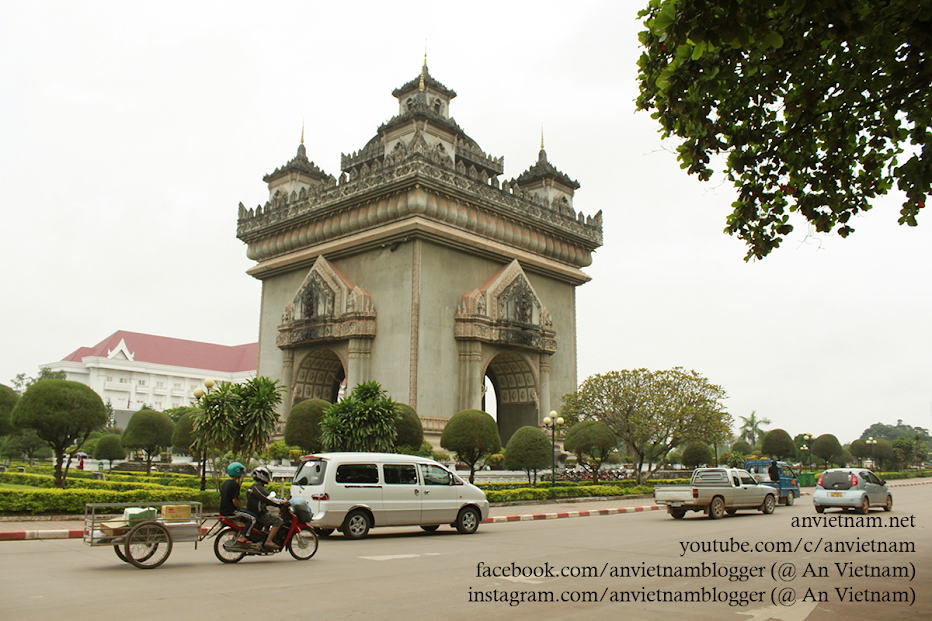 Du lịch bụi Lào: chơi gì ở thủ đô Vientiane?