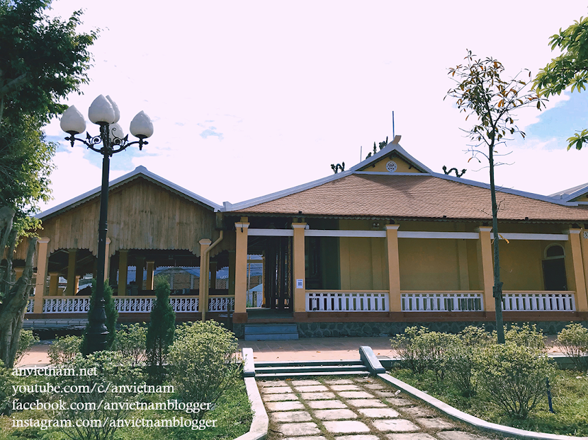 Đình Bình Kính – di tích đền thờ Nguyễn Hữu Cảnh ở cù lao Phố, thành phố Biên Hòa