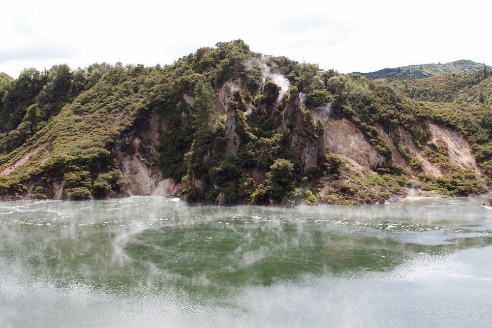 Frying Pan Lake, a maior fonte termal do mundo