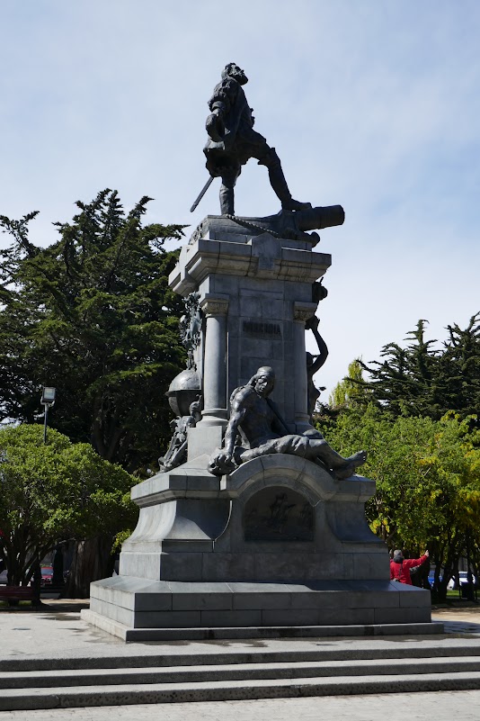 Monument to Magellan