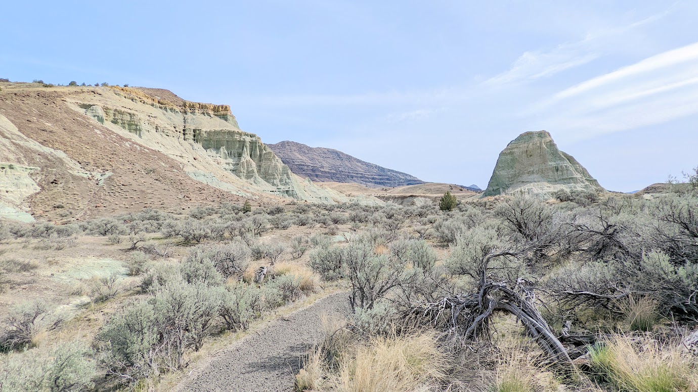 Visiting the Clarno Unit and Sheep Rock Unit - at Sheep Rock Unit, the Blue Basin is probably the most famous area, but another alternative is at the Foree Area with two shorter easier trails, one which is stroller/wheelchair accessible